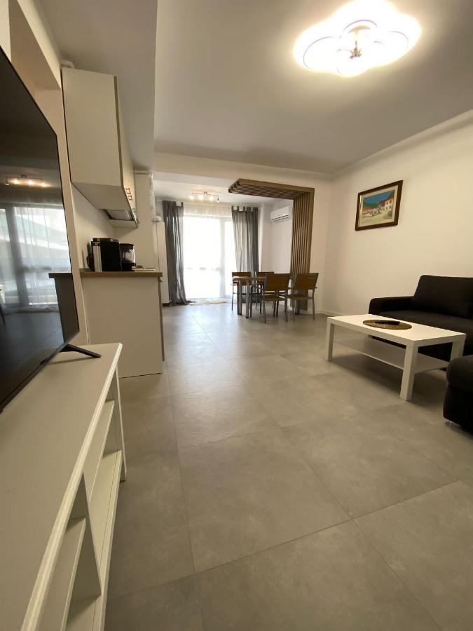 Catedral Apartment Bucarest Esterno foto