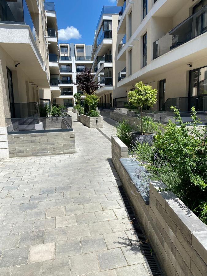 Catedral Apartment Bucarest Esterno foto