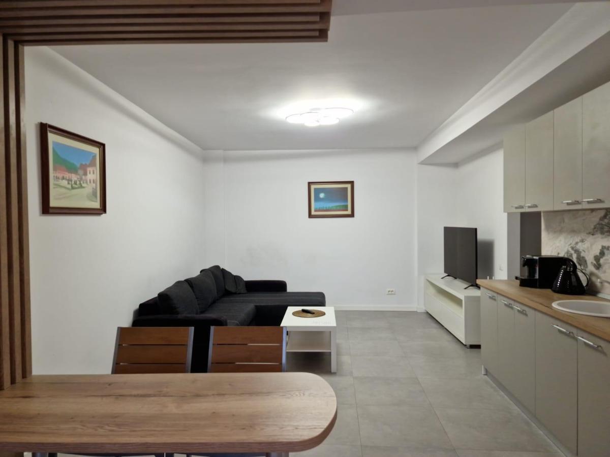 Catedral Apartment Bucarest Esterno foto